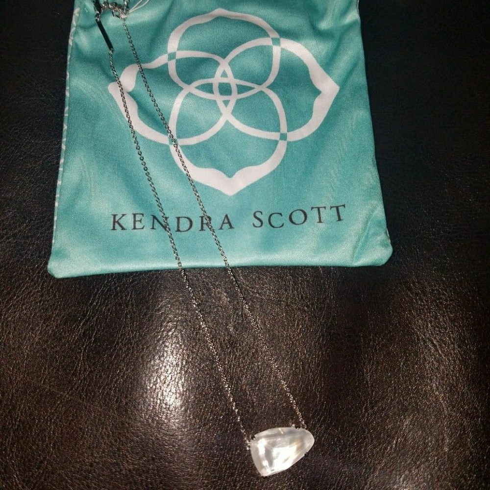 Kendra Scott Ivory Pearl Isla